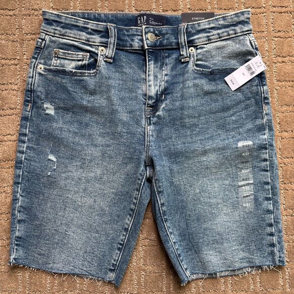 Gap Jean Denim Bermuda Shorts Women's 4/27 Medium Wash 9" Stretch Cut Off NWT - Picture 1 of 5